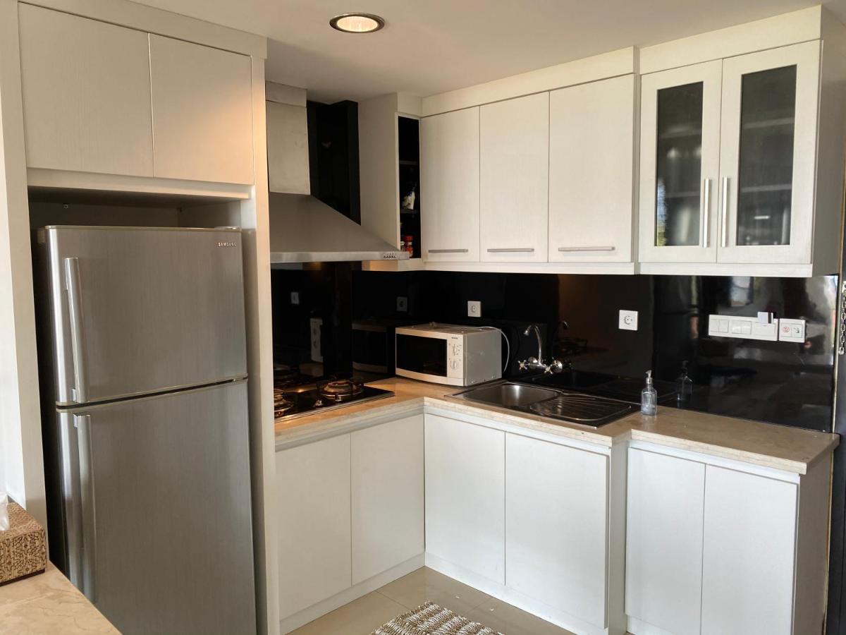 Stylish 2 Bedroom Penthouse Apt, Newly Refreshed, 50 Mbps, Pool, Gym, Resto กูตา ภายนอก รูปภาพ