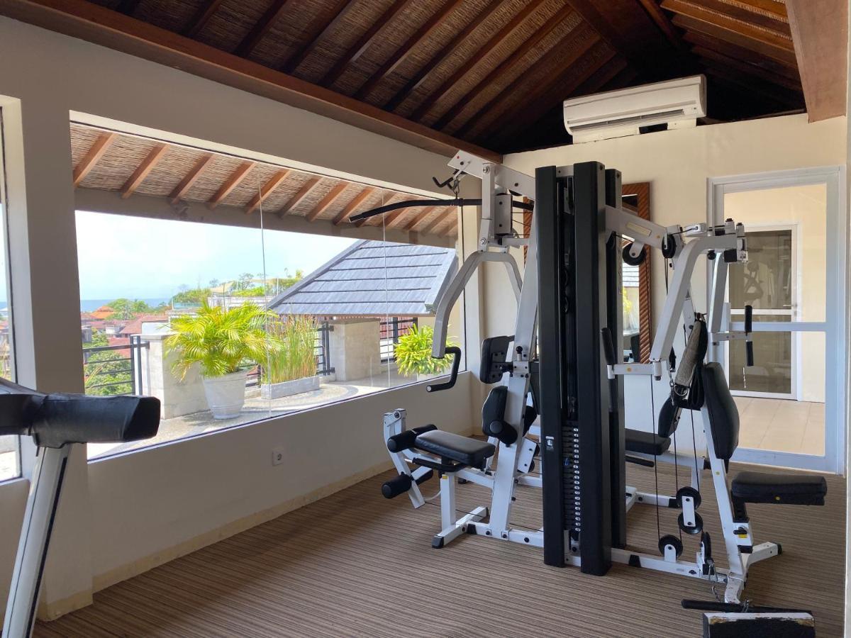 Stylish 2 Bedroom Penthouse Apt, Newly Refreshed, 50 Mbps, Pool, Gym, Resto กูตา ภายนอก รูปภาพ
